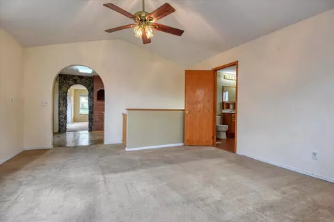 553 E Olympic Ave, Spokane, WA 99207 photo 13