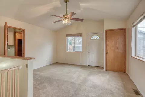 553 E Olympic Ave, Spokane, WA 99207 photo 12