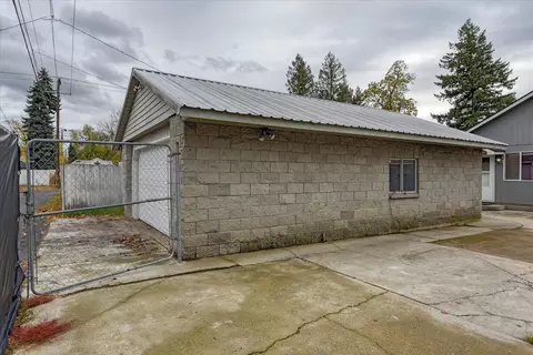 553 E Olympic Ave, Spokane, WA 99207 photo 42