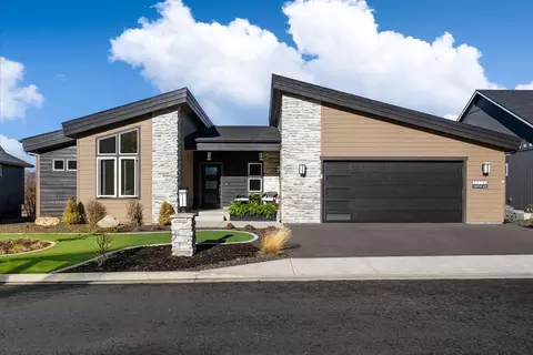 13733 N Mayfair Ln, Spokane, WA 99208