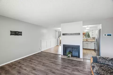 Living - 13206 E Tall Tree Rd, Spokane Valley, WA 99216 photo 2 of 3