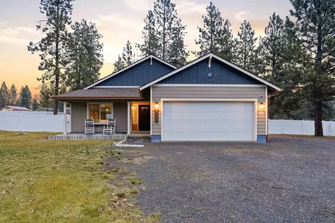 6318 Jenna Dr, Nine Mile Falls, WA 99026