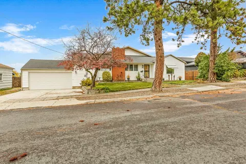 4245 E 8th Ave, Spokane, WA 99202 photo 2
