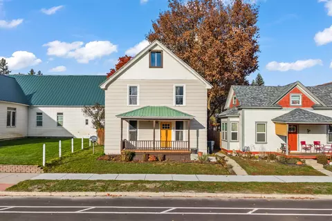 208 W Main Ave, Chewelah, WA 99109