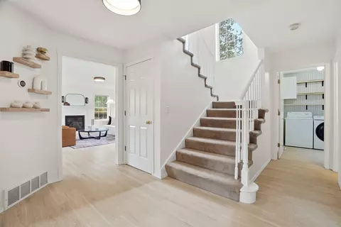 Entry Way - 4601 E Pineglen Rd, Mead, WA 99021 photo 1 of 1