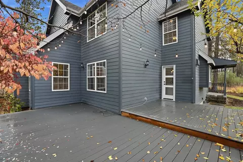Exterior - 4601 E Pineglen Rd, Mead, WA 99021 photo 9 of 17