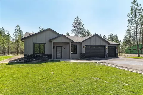 6571 Kate Dr, Nine Mile Falls, WA 99026