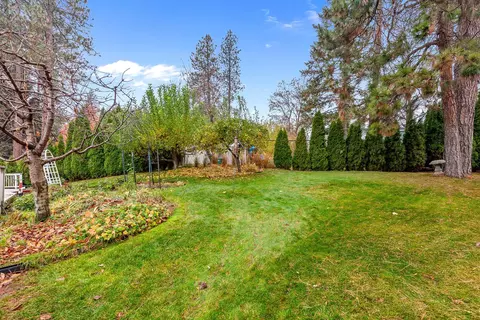 Exterior - 11613 E 48th Ave, Spokane Valley, WA 99206 photo 3 of 12
