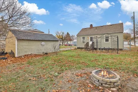 Exterior - 10309 E Springfield Ave, Spokane Valley, WA 99206 photo 6 of 7