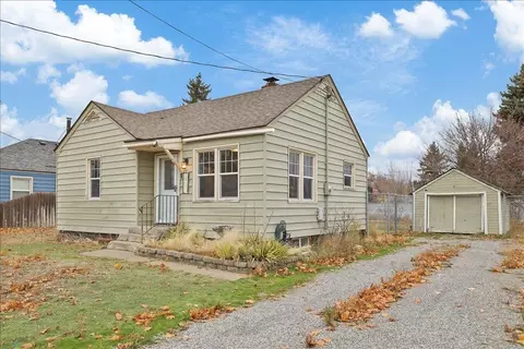 Exterior - 10309 E Springfield Ave, Spokane Valley, WA 99206 photo 2 of 7