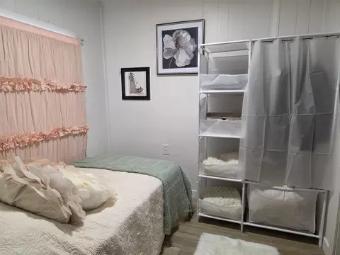 Bedroom - 9513 E 4th Ave, Spokane Valley, WA 99206 photo 1 of 2