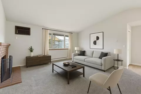 Living - 304 E Weile Ave # 3, Spokane, WA 99208 photo 1 of 5