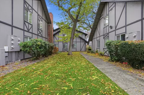 Exterior - 304 E Weile Ave # 3, Spokane, WA 99208 photo 7 of 9