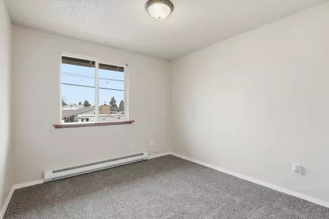 Bedroom - 304 E Weile Ave # 3, Spokane, WA 99208 photo 3 of 3