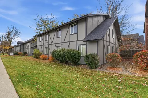304 E Weile Ave # 3, Spokane, WA 99208