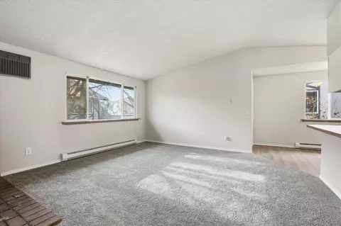 Living - 304 E Weile Ave # 3, Spokane, WA 99208 photo 3 of 5