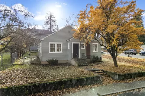 106 E 29th Ave, Spokane, WA 99203
