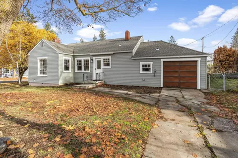 Exterior - 106 E 29th Ave, Spokane, WA 99203 photo 1 of 3