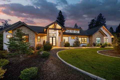 13121 S Upper Meadow Ln, Spokane, WA 99224