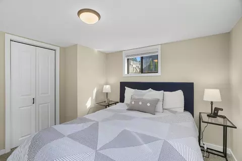 Bedroom - 13704 E 16th Ave, Spokane Valley, WA 99216 photo 5 of 7