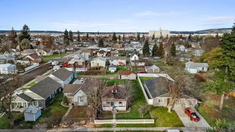 View/Area - 1911 E 6th Ave, Spokane, WA 99202 photo 5 of 11