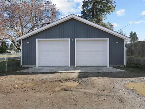 405 W Lyons Ave, Spokane, WA 99208 photo 27