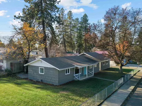 405 W Lyons Ave, Spokane, WA 99208