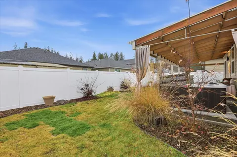 Exterior - 1129 E Gallium Ln, Colbert, WA 99005 photo 3 of 8