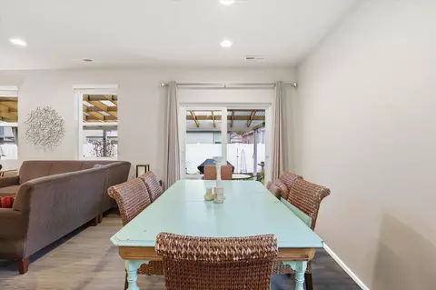 Dining - 1129 E Gallium Ln, Colbert, WA 99005 photo 2 of 2