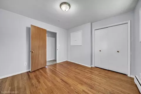 Bedroom - 2128 E 35th Ave, Spokane, WA 99203 photo 4 of 8