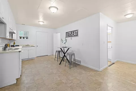 Other - 420 E Sanson Ave, Spokane, WA 99207 photo 2 of 7