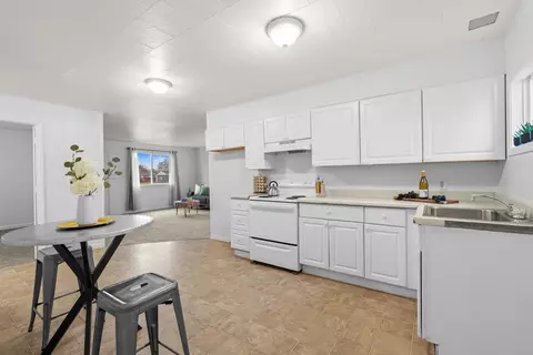 Kitchen - 420 E Sanson Ave, Spokane, WA 99207 photo 1 of 4