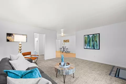 Living - 420 E Sanson Ave, Spokane, WA 99207 photo 4 of 6