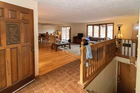 Entry Way - 12816 E Apache Pass Rd, Spokane, WA 99206 photo 1 of 3