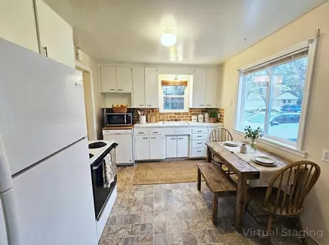 Kitchen - 1024 E Queen Ave, Spokane, WA 99207 photo 1 of 3