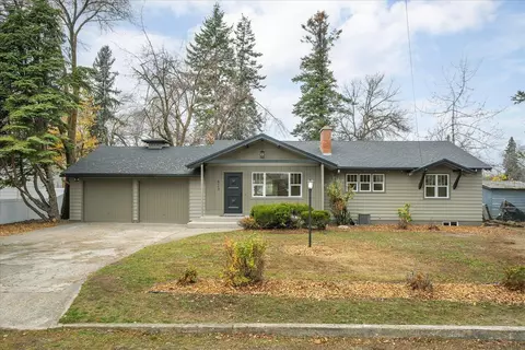 823 N Woodlawn Rd, Spokane Valley, WA 99216