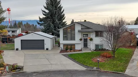 4904 N Darin Rd, Otis Orchards, WA 99027
