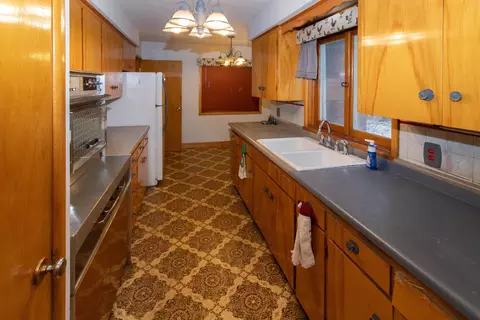 Kitchen - 13119 E Main Ave, Spokane, WA 99216 photo 1 of 1