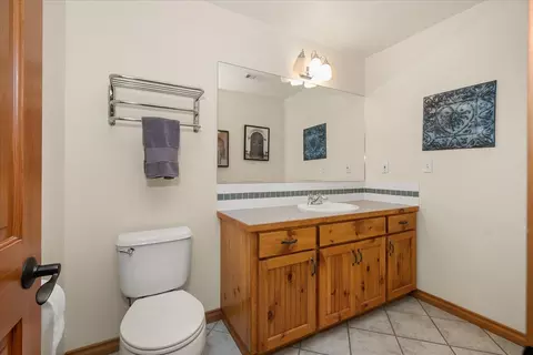 Bath - 23 E Roscoe Ct, Spokane, WA 99224 photo 5 of 5