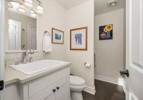 Bath - 23 E Roscoe Ct, Spokane, WA 99224 photo 4 of 5