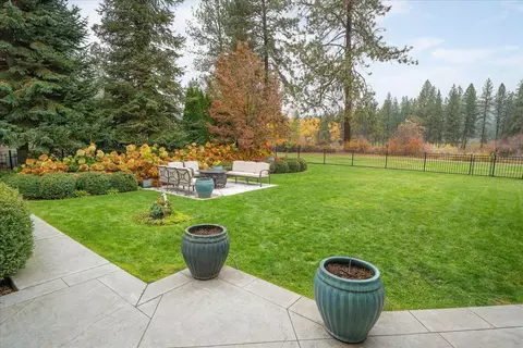 Exterior - 23 E Roscoe Ct, Spokane, WA 99224 photo 5 of 8