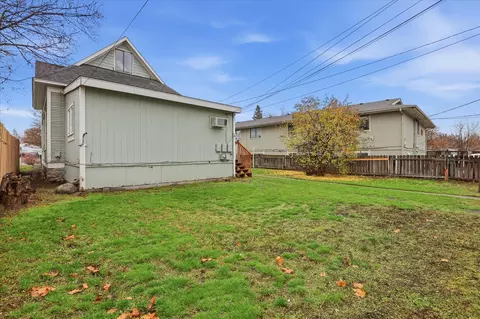 Exterior - 312 E Baldwin Ave, Spokane, WA 99207 photo 6 of 11