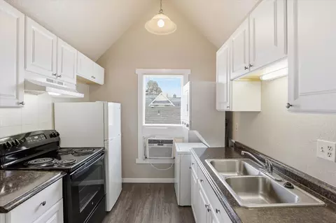 Kitchen - 312 E Baldwin Ave, Spokane, WA 99207 photo 1 of 5