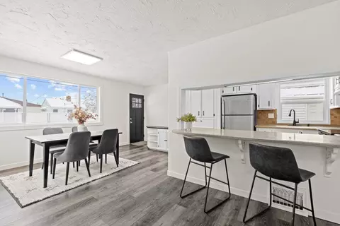 Dining - 5518 E Commerce Ave, Spokane, WA 99212 photo 1 of 5