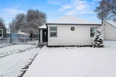 Exterior - 5518 E Commerce Ave, Spokane, WA 99212 photo 2 of 8