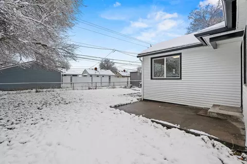 Exterior - 5518 E Commerce Ave, Spokane, WA 99212 photo 5 of 8
