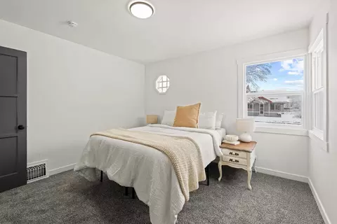 Bedroom - 5518 E Commerce Ave, Spokane, WA 99212 photo 1 of 7