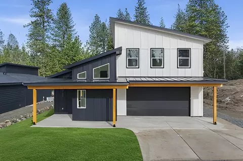 3743 E Nyberg Ln, Mead, WA 99021