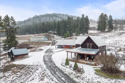 2300 Clugston Onion Creek Rd, Colville, WA 99114