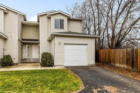 11212 E 4th Ave, Spokane Valley, WA 99206